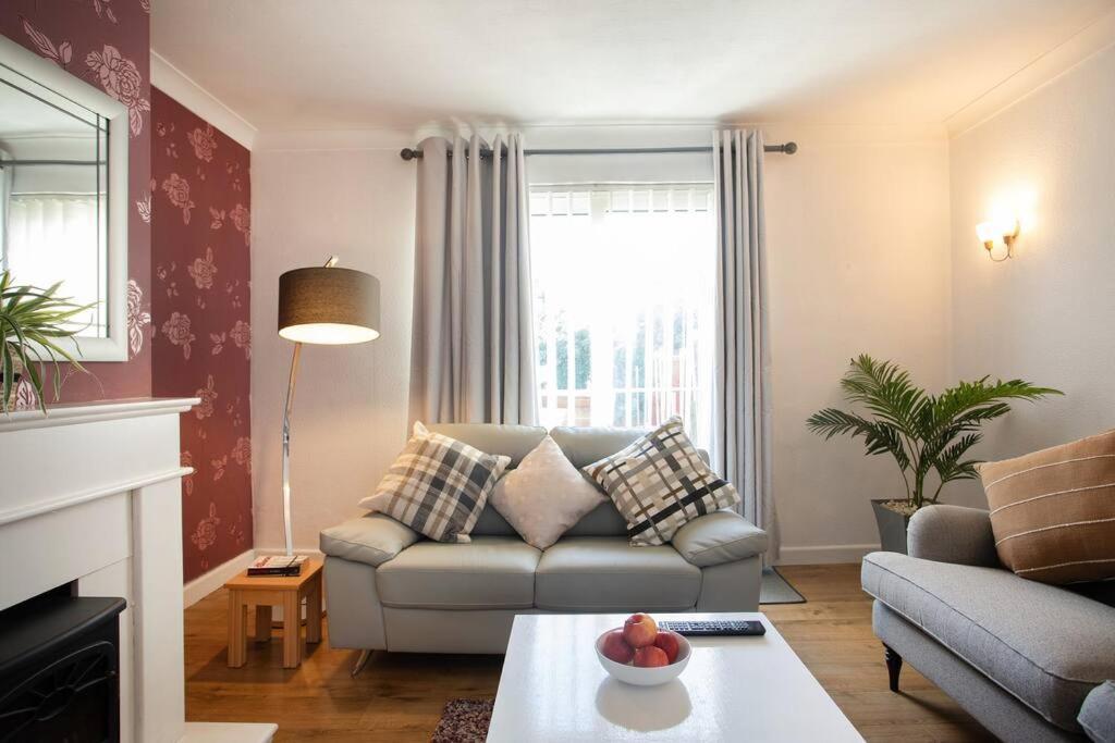 Rawmarsh House, Rotherham For Contractors & Families, Free Parking, High Speed Wifi, Etc Eksteriør bilde