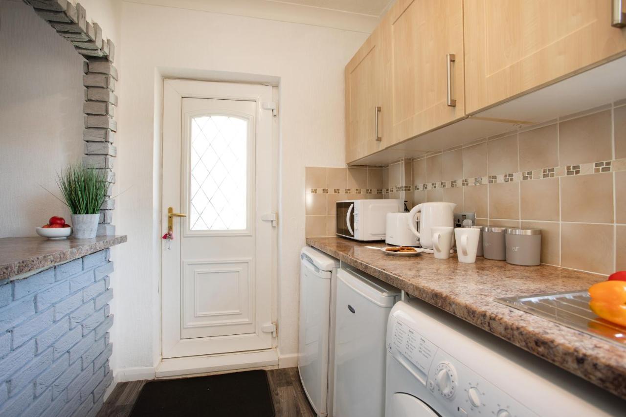 Rawmarsh House, Rotherham For Contractors & Families, Free Parking, High Speed Wifi, Etc Eksteriør bilde