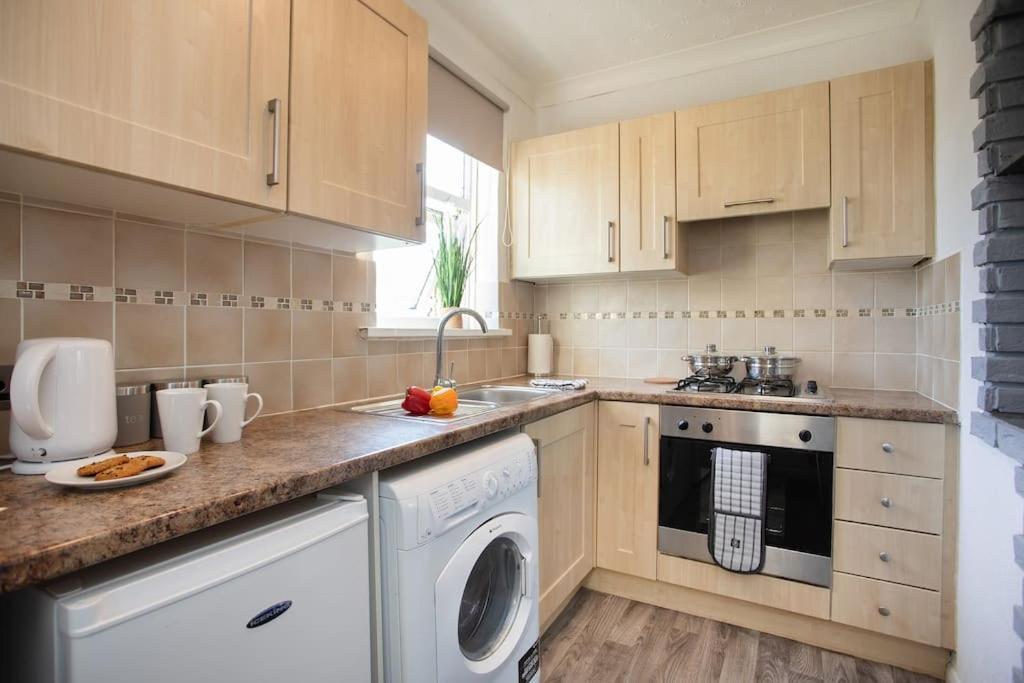 Rawmarsh House, Rotherham For Contractors & Families, Free Parking, High Speed Wifi, Etc Eksteriør bilde